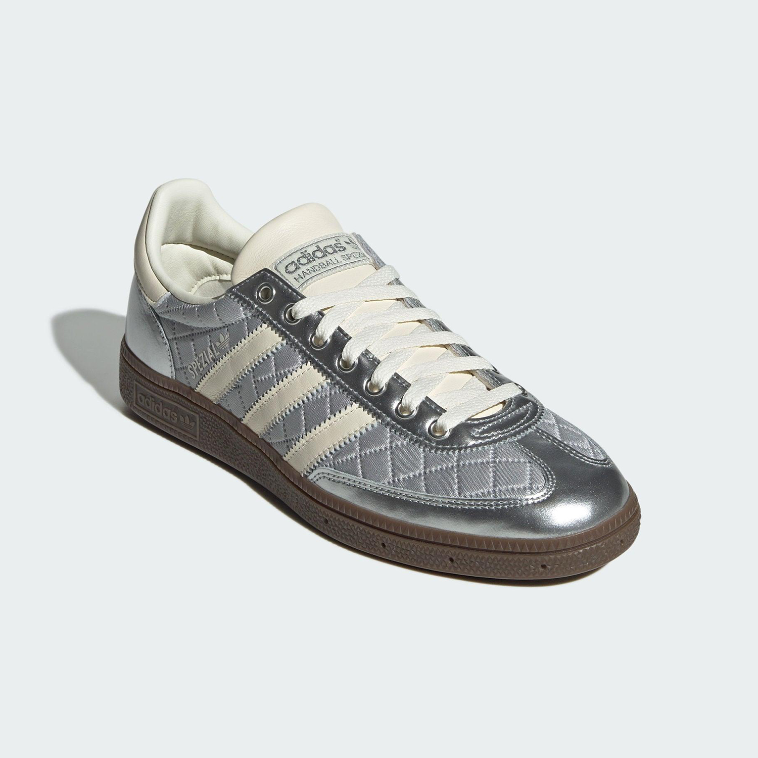 Scarpe da tavolo sportive e pe - Adidas Shoes Gazelle recensione e prezzo